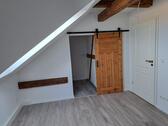 Foto - 3 Raum Wohnung, STÜLPE, sanierter Altbau, ca. 120m² Vinylboden