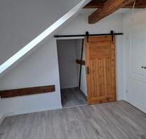 3 Raum Wohnung, STÜLPE, sanierter Altbau, ca. 120m² Vinylboden - Nuthe-Urstromtal