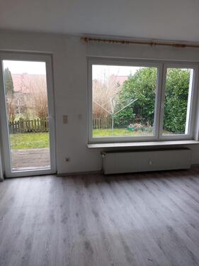 Foto - Mietwohnung mit kleinem Garten und Terrasse