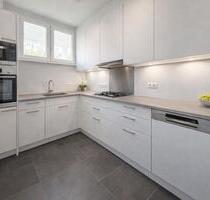 Vermietete 1-Zimmer-Wohnung mit Balkon in Düsseldorf-Golzheim