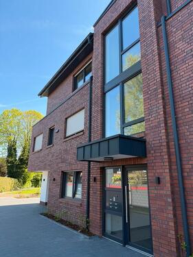 Foto - Penthouse mit Dachterrasse - 1.650,00&nbsp;EUR Kaltmiete, ca.&nbsp; 142,00&nbsp;m&sup2;