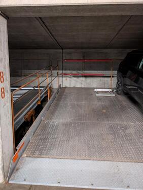 Foto - Zu vermieten Duplex-Garagenstellplatz Heilbronner Str. Esslingen