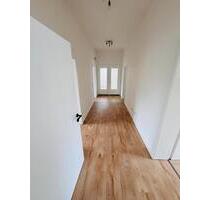 Helle 3‑Zimmer‑Wohnung mit Garten, Terrasse & Garage – zentral in - Herford