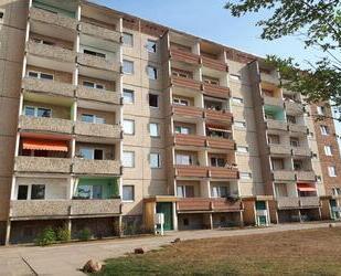 3R-Wohnung (mit Balkon) - 290,00&nbsp;EUR Kaltmiete, ca.&nbsp; 59,97&nbsp;m&sup2; in Stavenhagen (PLZ: 17153)
