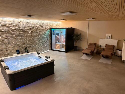 Foto - Ferienhaus Willingen mit Wellnessbereich und Blick auf Ettelsberg