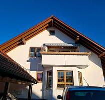 Helle 4-Zi DG Wohnung, Stellplatz Balkon Tageslichtbad EBK - Rudersberg