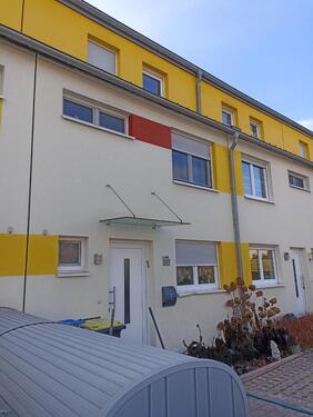 Foto - Modernes RMH mit Dachterrasse + Stellplatz in Nbg.- Herpersdorf
