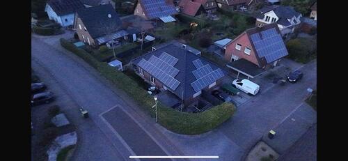 Foto - Modernes Einfamilienhaus, Fußbodenheizung & Einbauküchen