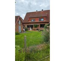 2-Zimmer-Erdgeschosswohnung mit Garten und Garage in Ganderkesee