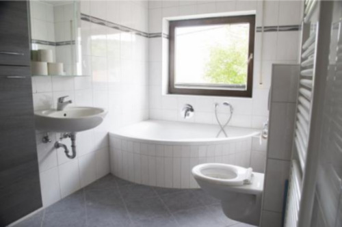 Foto - Biete moderne Wohnung zur Miete an