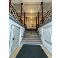 Luxuswohnung in alter Schule - 945,00&nbsp;EUR Kaltmiete, ca.&nbsp; 63,00&nbsp;m&sup2; in Flensburg (PLZ: 24939) Altstadt