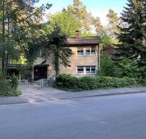 Bestlage Erlangen Sieglitzhof - freistehendes, renoviertes Einfamilienhaus - Buckenhof