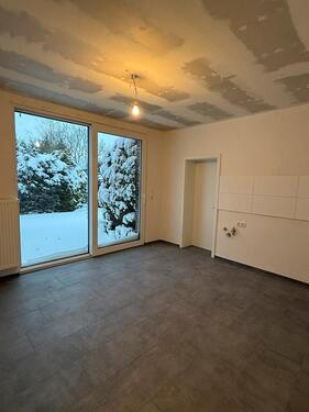 Foto - EG Wohnung mit großem Garten in Zwei-Parteien Haus