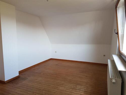 Foto - Sanierte 2 Zi Küche Bad Wohnung für junge Paare Alleinstehende