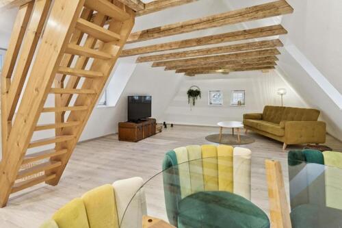 Foto - Modernisiertes Dachgeschoss mit Atelier in Münsingen