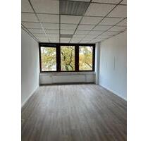 ab 40 m² Lager -Archiv- Bürofläche (beheizt und belichtet ) - Schenefeld