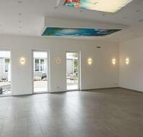 Moderne Geschäftsetage - ideal für Praxis, Fitness-Studio, Gastronomie - individuelle Aufteilung - Altenstadt