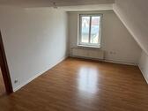 Foto - 2-Zimmer-Altbauwohnung in der Innenstadt zu vermieten