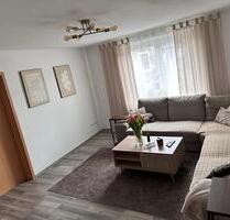 3-Zimmer-Dachgeschosswohnung mit großer Wohnküche in ruhiger Lage - Gelsenkirchen Gelsenkirchen-Mitte