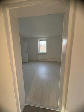 Foto - + + + SANIERTE 1 ZKB WOHNUNG SCHIFFWEILER + + +
