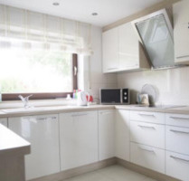 Biete moderne Wohnung zur Miete an - Grünsfeld