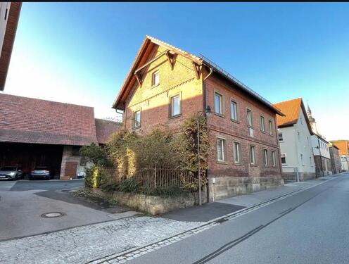 Foto - Mehrfamilienhaus mit Innenhof und Scheune in Oberelsbach Rhön
