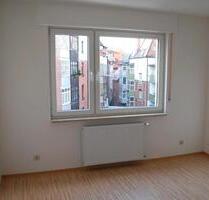 Provisionsfreie 4 Zimmer-Whg. mit 2 Balkonen in S-Heslach - Stuttgart Stuttgart-Süd