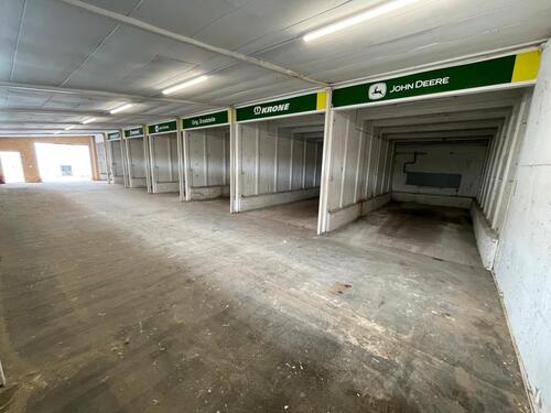 Foto - Lagerhalle , Schrauberhalle , Stellplatz
