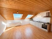 Foto - Helle 2,5-Zimmer-Dachgeschosswohnung in Gerstetten – mit EBK