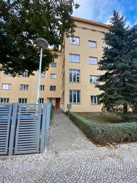 Foto - 2-Zi, 55Qm, Balkon, kernsaniertes Denkmal
