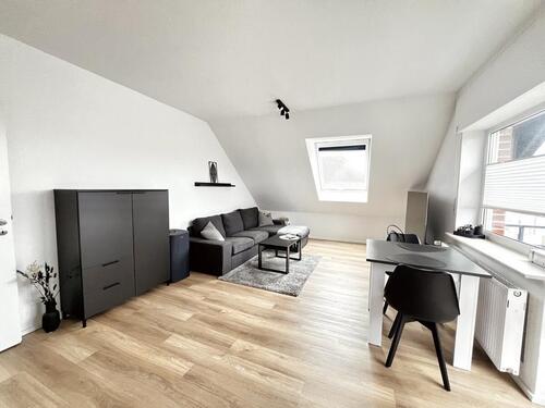 Foto - Schöne moderne DG-Wohnung. - 450,00 EUR Kaltmiete, ca.  43,30 m²