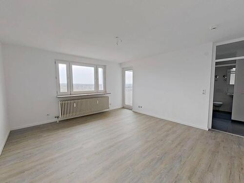 Foto - Modernisierte 3-Zimmer-Wohnung mit Loggia und grandiosem Ausblick