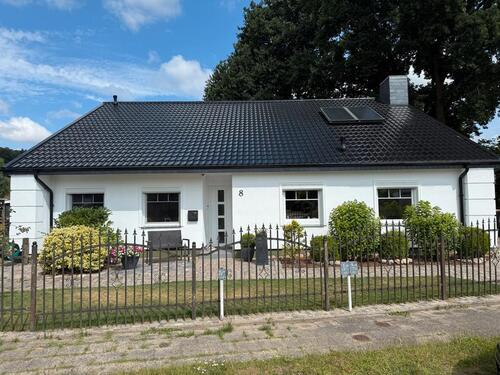 Foto - Einfamilienhaus zum Kaufen in Breitenfelde