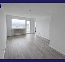 Direkt einziehen! Frisch renoviertes 1-Zimmer-Apartment + Loggia, separate Küche, Wannenbad, Aufzug - Stolberg (Rhld.) Büsbach