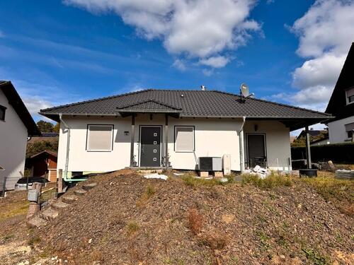 Foto - 4 Zimmer Einfamilienhaus zum Kaufen in Battenberg (Eder)