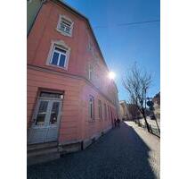 2-Zimmer-Wohnung direkt am Goetheplatz – 52 m² – ab 1. April - Weimar