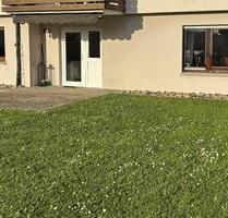 2-Zimmer-Wohnung mit Terrasse und Einbauküche in traumhafter Lage - Niefern-Öschelbronn