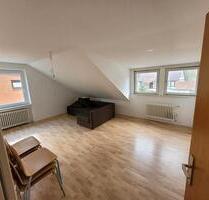 3 Zimmer Dachgeschoss Wohnung - 500,00&nbsp;EUR Kaltmiete, ca.&nbsp; 70,00&nbsp;m&sup2; in Lamspringe (PLZ: 31195)