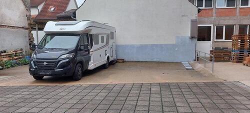 Foto - Stellplatz für WohnmobilWohnwagenAnhänger usw.