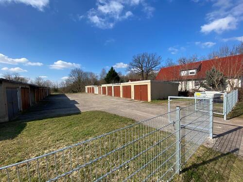 Foto - Stellplatz Pkw, Wohnwagen, Hänger in Schmiedestraße, Zschortau