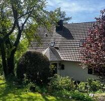 Einfamilienhaus mit großem Garten und Traumblick in Schonungen