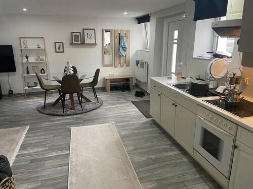 Foto - Wohnung in Bad Salzschlirf - 900,00 EUR Kaltmiete,