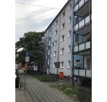 Renovierte 1,5-Zimmer-Single-Wohnung im Erdgeschoß - Nürnberg Rabus