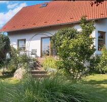 Gepflegtes Einfamilienhaus mit schönem Garten im Grünen - Waren (Müritz)