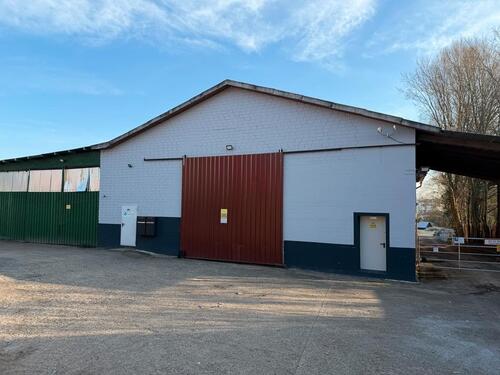 Foto - Lagerhallen in Zarpen zu vermieten, 60, 150 und 270qm