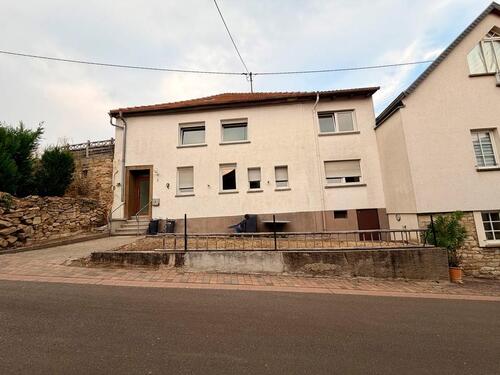 Foto - 6 Zimmer Einfamilienhaus zum Kaufen in Waldböckelheim