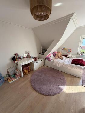 Foto - 4 Zimmer Dachgeschoßwohnung zur Miete in Hamburg