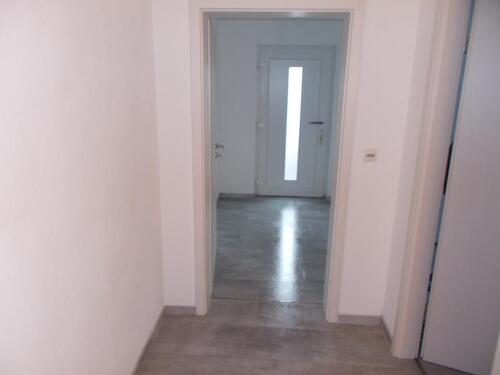 Foto - Souterrainwohnung ( mit separatem Eingang)
