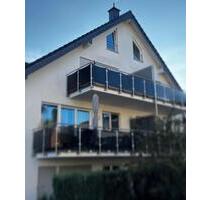 Moderne 2,5 Zimmer Wohnung mit ausgebautem Dachstudio in Glessen - Bergheim Auenheim