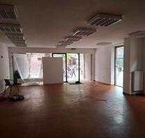 Neu! Frisch renovierte Ladenfläche - Emden